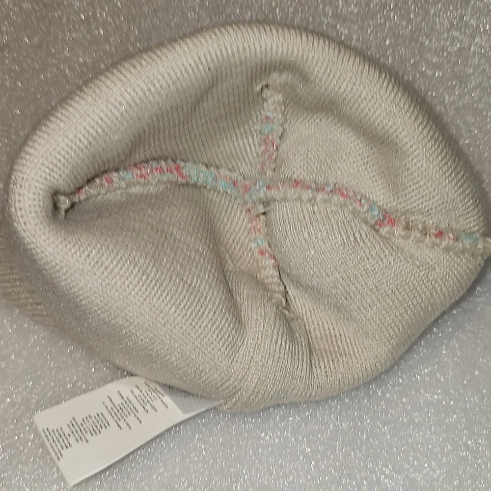 Toby and Me Girl 12-24 Months Heart Patterned Beanie w/Faux Fur Pom Poms Used